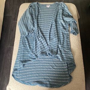 EUC Lularoe Lindsay sweater